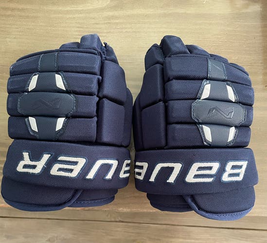 Bauer Nexus 2900 Gloves 12" (Used)