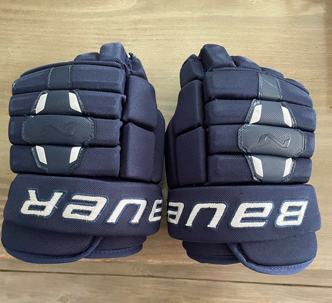 Bauer Nexus 2900 Gloves 12" (Used)