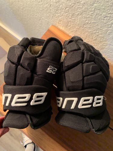 Used Pro Stock Black Bauer Supreme 2S Pro Gloves | 14" | Braun | #M604