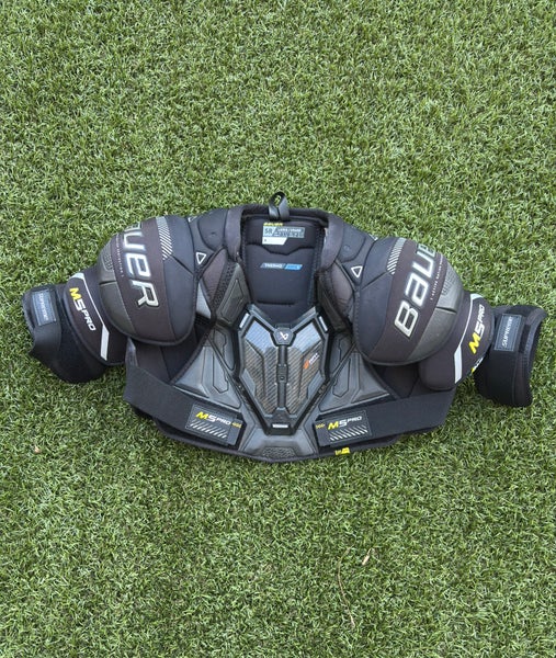 Large Senior Bauer Supreme M5 Pro Shoulder Pads (Used)