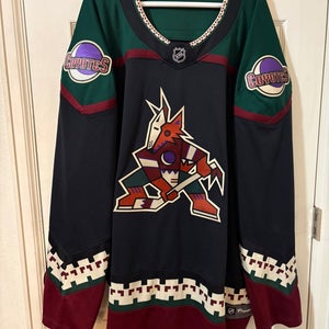 Arizona coyotes Fanatics Jersey size 5XL