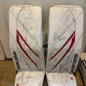 31" 2023 Bauer Vapor X5 Pro Goalie Leg Pads (Used)