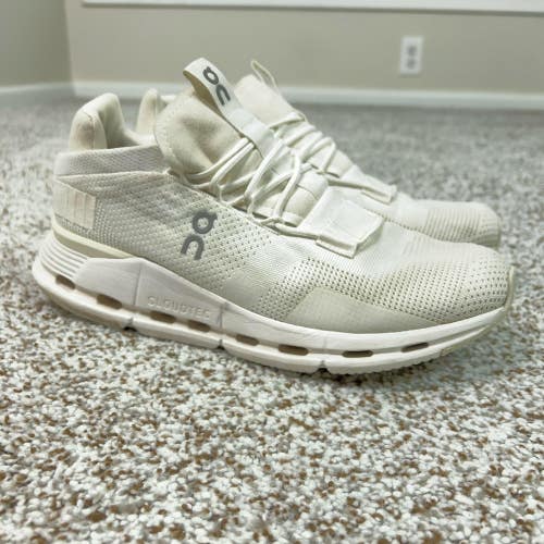 On Cloud Shoes Mens Size 8 White Cloudnova 2 Running Comfort Low Top Sneakers
