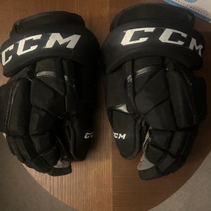 CCM HG12 Gloves 14" Pro Stock (Used)