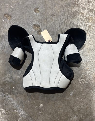 Large Youth CCM LTP Shoulder Pads (Used)