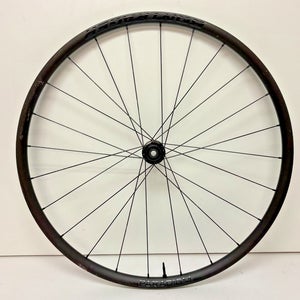 Bontrager Paradigm SL 24-Spoke Aluminum Thru Axle Tubeless Disc 700C Front Wheel
