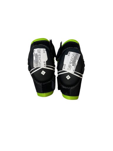 Used WinnWell BLACK AND GREEN ELBOW PADS Youth Elbow Pads SM 11706-S000364568