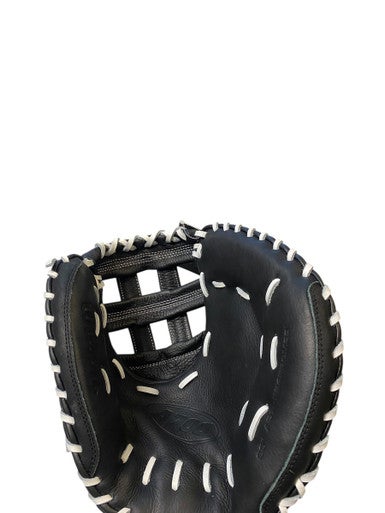 Used Wilson A700 BB/SB Catchers RH Throw White 33" 11706-S000364461