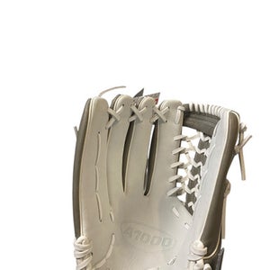 Used Wilson A1000 BB/SB Glove LH Throw Grey 12 1/2" 11706-S000364453