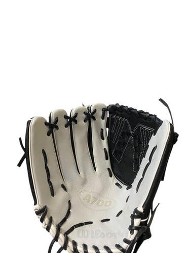 Used Wilson A700 FP BB/SB Glove LH Throw Black 12 1/2" 11706-S000364455