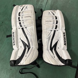 26" Vaughn Goalie Leg Pads (Used)