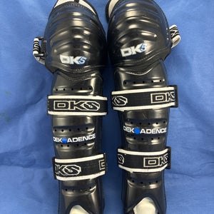 Dekadence DK5 16" Shin Pads for Ball Hockey