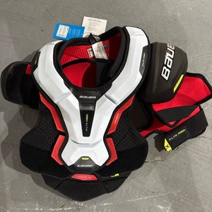 Medium Senior Bauer Vapor Xltx Pro Shoulder Pads (New)