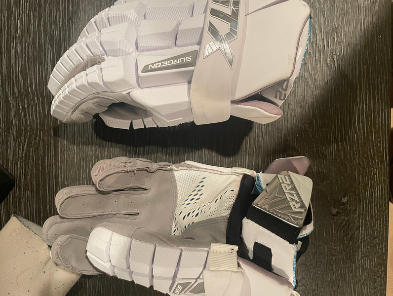 STX Surgeon RZR2 Lacrosse Gloves Large (Used)