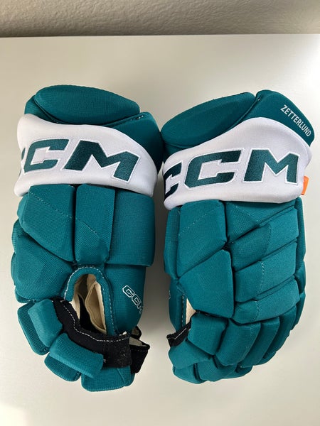 San Jose Sharks CCM HGPJSXP Gloves 14" Pro Stock (New)