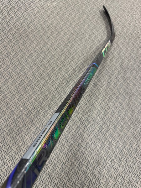 Senior CCM RibCor Trigger 9 Pro Right Handed Hockey Stick P29 (New) 80 flex