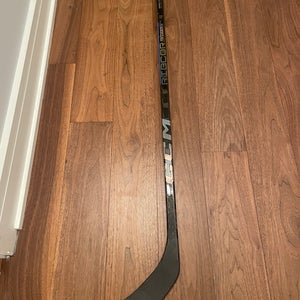 Youth CCM RibCor Trigger 9 Pro Right Handed Hockey Stick P28 (Used)