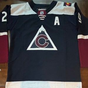 Nathan MacKinnon Colorado Avalanche Alternate Jersey Adult XL (54)