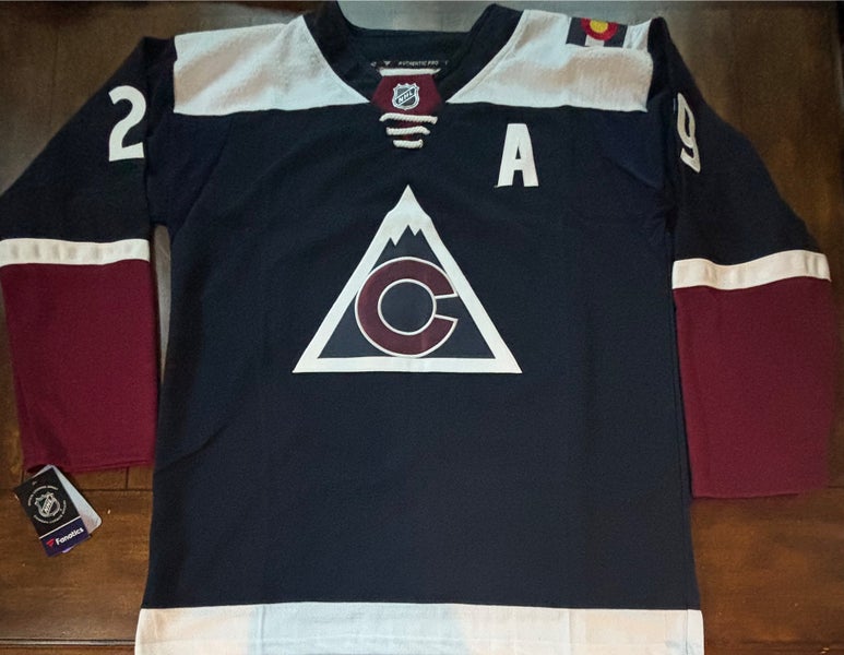Nathan MacKinnon Colorado Avalanche Alternate Jersey Adult XL (54)