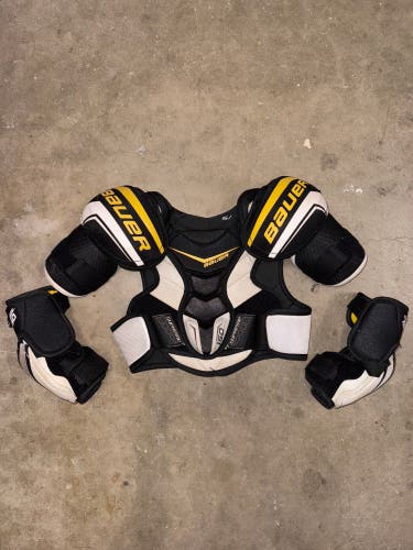 Bauer Supreme 150 Junior Small Shoulder/Elbow set (Used)