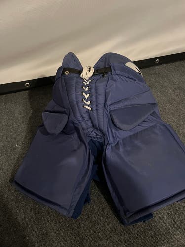 Senior Large Reebok 9K Hockey Goalie Pants (Used)
