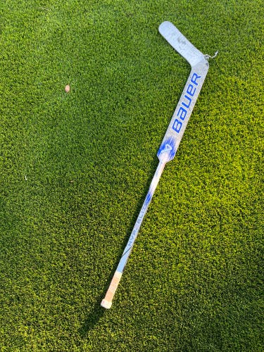 Intermediate Bauer Hyperlite 2 Regular Goalie Stick 24" Paddle (Used)