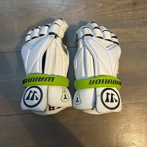 Warrior Evo Lacrosse Gloves 12" (Used)