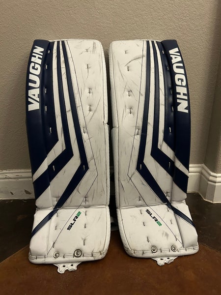 31"+2” 2021 Vaughn Ventus SLR2 Pro Carbon Goalie Leg Pads (Used)