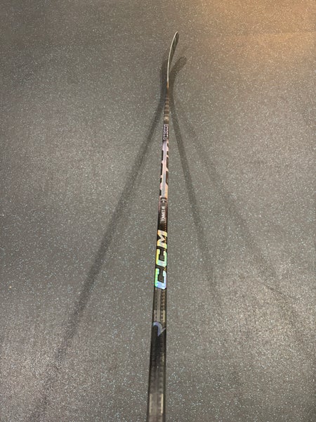 Senior CCM Jetspeed FT6 pro left handed hockey stick P29