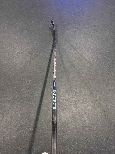 Senior CCM Jetspeed FT6 Pro Right Handed Hockey Stick P88 (New)