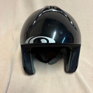 Unisex Medium/Large Salomon Helmet (Used)