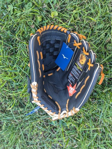 *FREE SHIPPING* NEW Mizuno RH Prospect Select Series Pitcher/Outfield Baseball Glove 12"