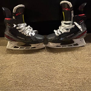Bauer Vapor 2x pro skates size 4 (No blades)