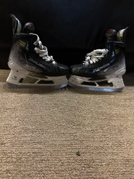 Bauer Vapor Hyperlite 2 skates size 4