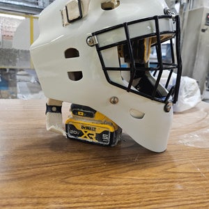 Defender goalie mask