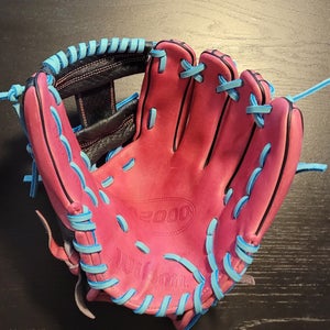 Infield RH Wilson A2000 Baseball Glove 11.5" (Used)