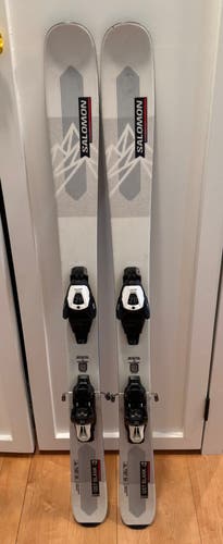 Kid's Salomon QST Blank 135 cm Skis With Bindings (Used)