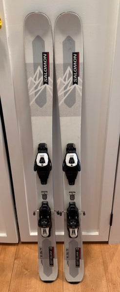 Kid's Salomon QST Blank 135 cm Skis With Bindings (Used)