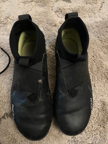 Black Kids 5Y (Big Kids / Youth) Nike Air Zoom Laceless Firm Ground Cleats (Used)
