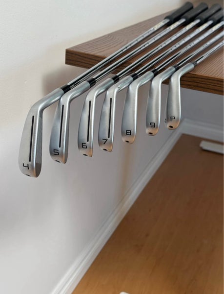 TaylorMade P-790 Right Handed Iron Set