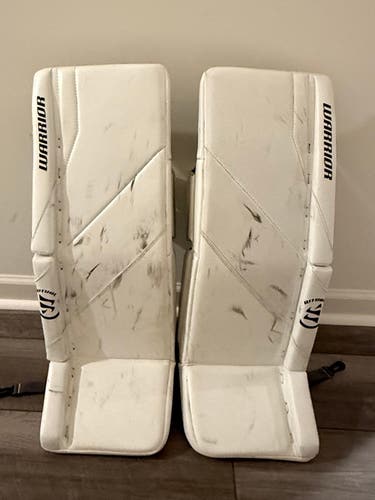 28"+1 Warrior Ritual G7 Goalie Junior Leg Pads (Used) White/White