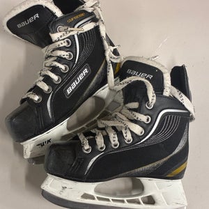 Youth Bauer Supreme One20 Hockey Skates Regular Width 11 (Used)