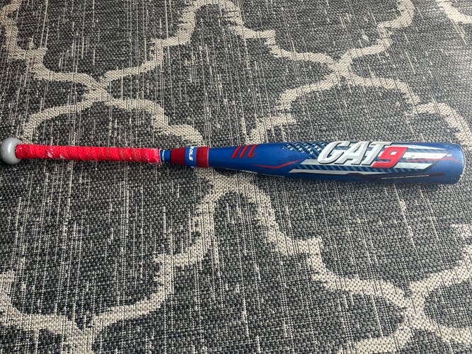 Marucci CAT9 Composite Bat (-8) 22 oz 30" (Used)