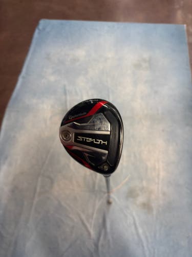Men's TaylorMade Stealth Plus 5 Wood Right Handed I Even Flow Project X Stiff Flex Shaft