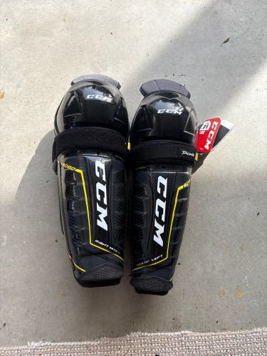 Senior CCM Tacks 9080 14" Shin Pads (New)