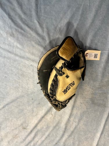Black All Star Cm1010bt RH Catcher's Baseball Glove 31.5" (Used)