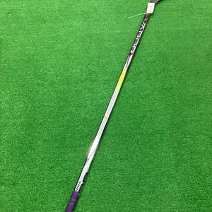 Senior Bauer Vapor Hyperlite 2 Hockey Stick Left Hand P92 (Used)