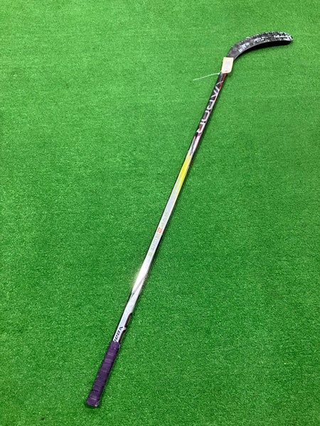 Senior Bauer Vapor Hyperlite 2 Hockey Stick Left Hand P92 (Used)