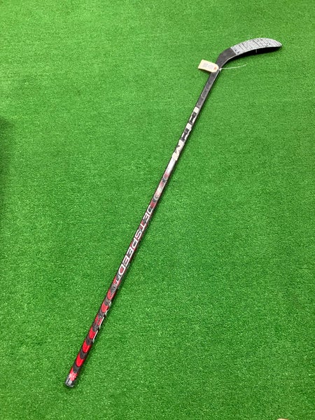 Intermediate CCM JetSpeed FT5 Pro Hockey Stick Left Hand P28 (Used)
