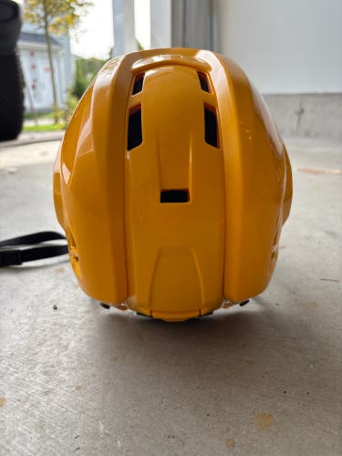 Medium CCM Tacks 710 Helmet (Used)